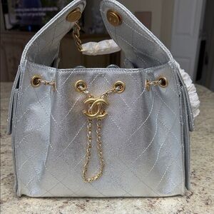 Fashion CC25Metallic Silver Shoulder Bag with Gold Accents
